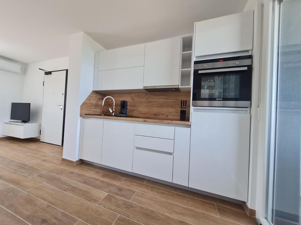 Apartmani Adria Nin Luaran gambar