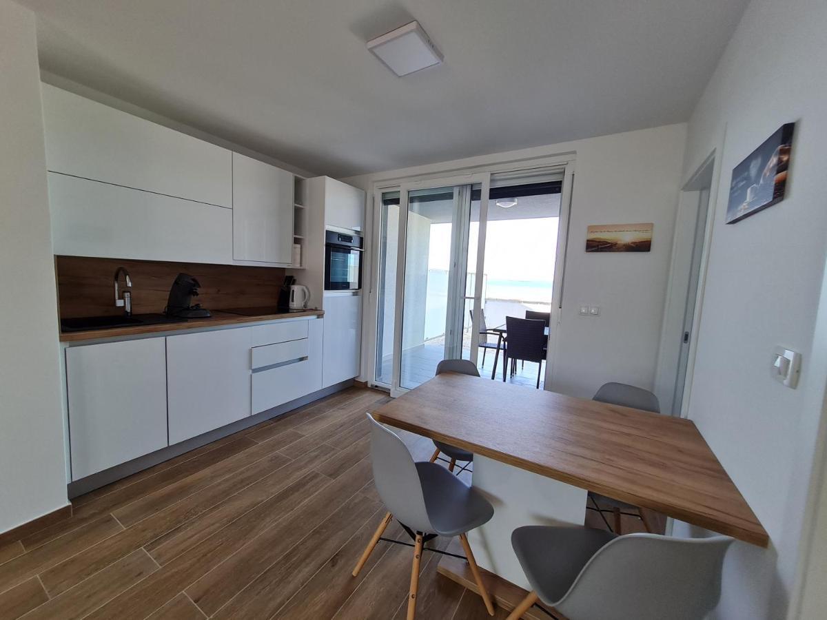 Apartmani Adria Nin Luaran gambar