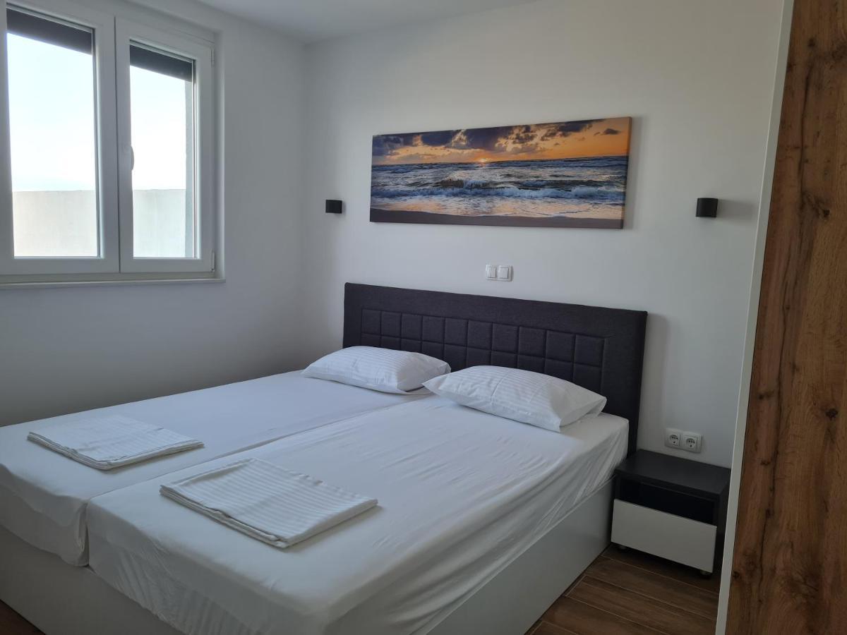 Apartmani Adria Nin Luaran gambar