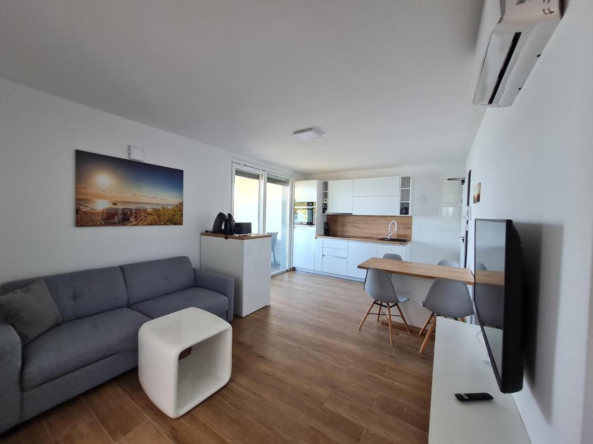 Apartmani Adria Nin Luaran gambar