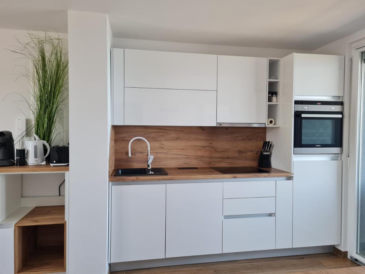 Apartmani Adria Nin Luaran gambar